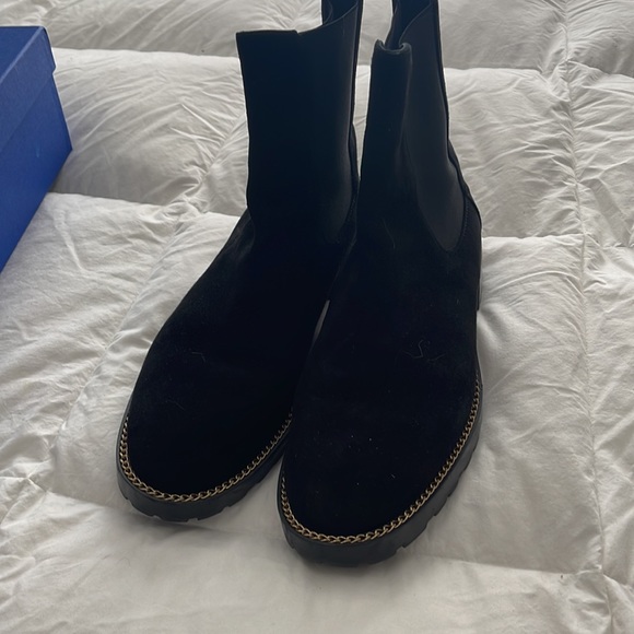 Booties - Picture 3 of 8